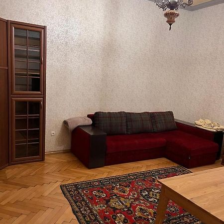 Happy Apartment On Kopernik 30 利沃夫 外观 照片